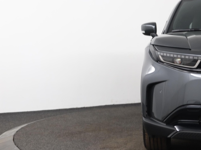 Toyota Urban Cruiser - Dynamic 61 kWh