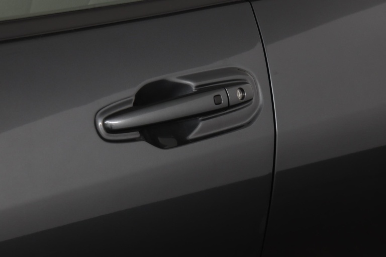 Toyota Urban Cruiser - Dynamic 61 kWh 37