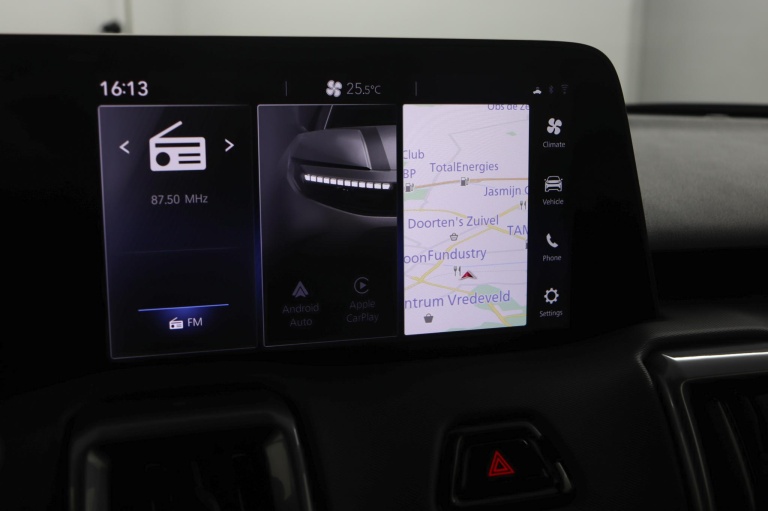 Toyota Urban Cruiser - Dynamic 61 kWh 44