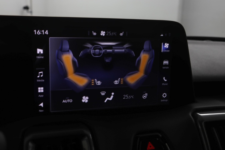 Toyota Urban Cruiser - Dynamic 61 kWh 46