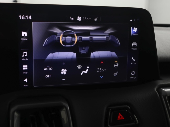 Toyota Urban Cruiser - Dynamic 61 kWh