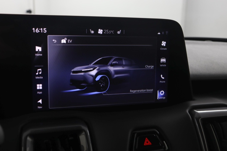 Toyota Urban Cruiser - Dynamic 61 kWh 49