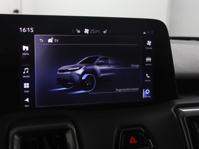 Toyota Urban Cruiser - Dynamic 61 kWh