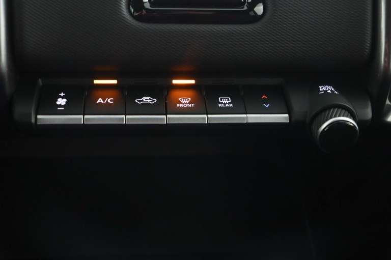 Toyota Urban Cruiser - Dynamic 61 kWh 7