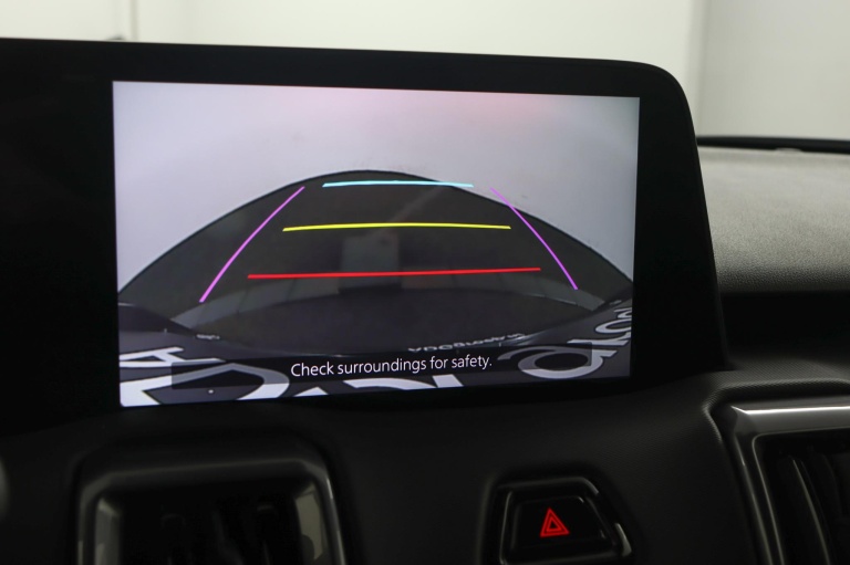 Toyota Urban Cruiser - Dynamic 61 kWh 8