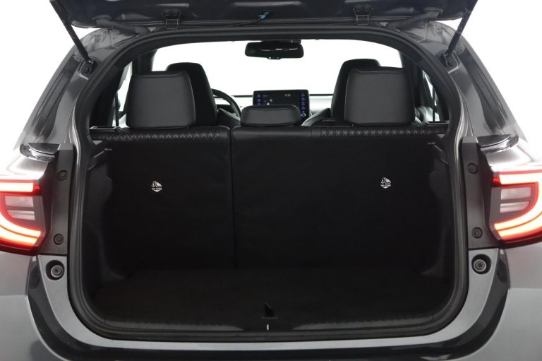 Toyota Yaris - 1.5 Hybrid Dynamic Limited 24