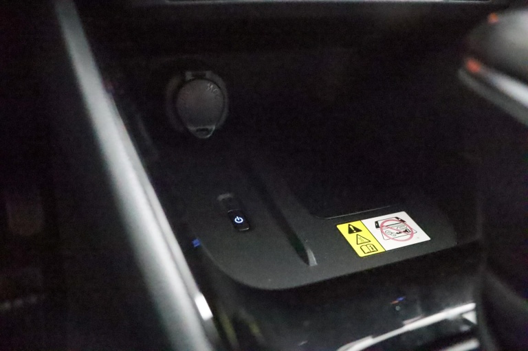 Toyota Yaris - 1.5 Hybrid Dynamic Limited 51