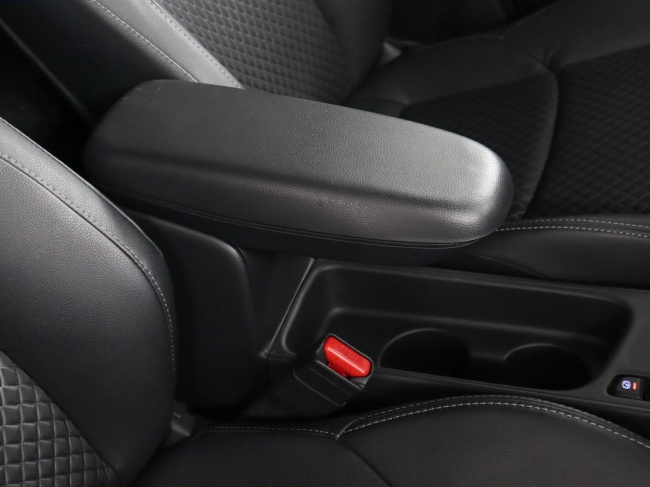 Toyota Yaris - 1.5 Hybrid Dynamic Limited