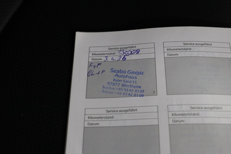 Toyota RAV4 - 2.5 Plug-in Hybrid AWD Bi-Tone Plus 45