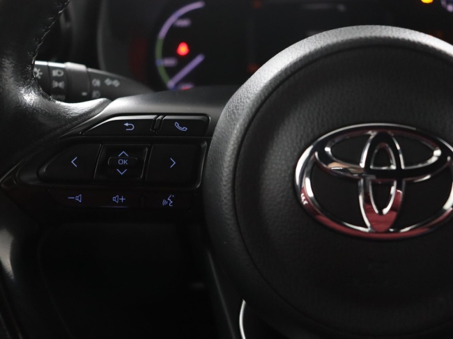 Toyota Yaris Cross - 1.5 Hybrid First Edition