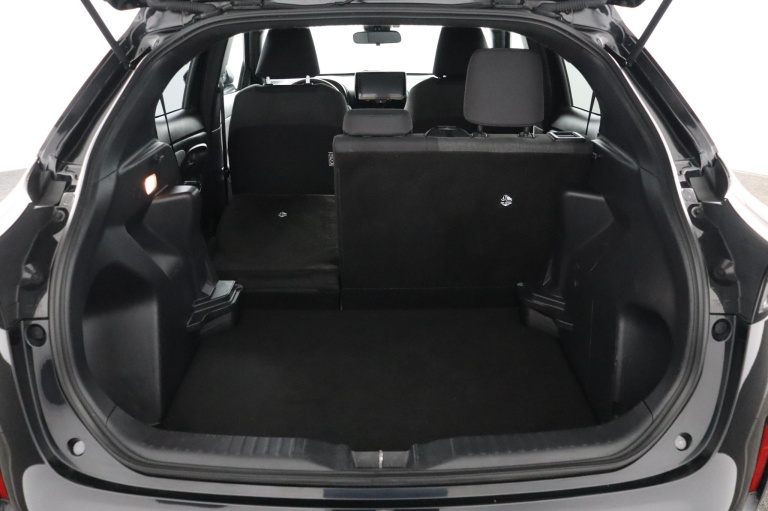 Toyota Yaris Cross - 1.5 Hybrid First Edition 17