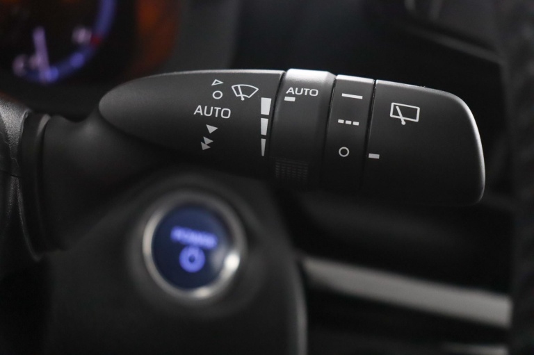 Toyota Yaris Cross - 1.5 Hybrid First Edition 30