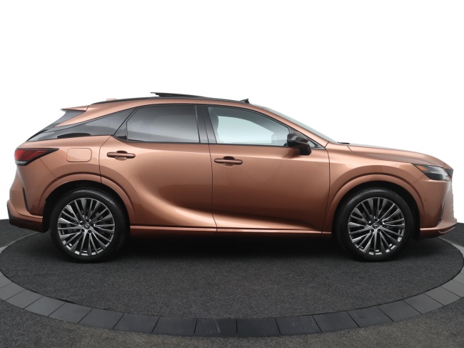 Lexus RX - 450h+ Plug-in Hybrid President Line