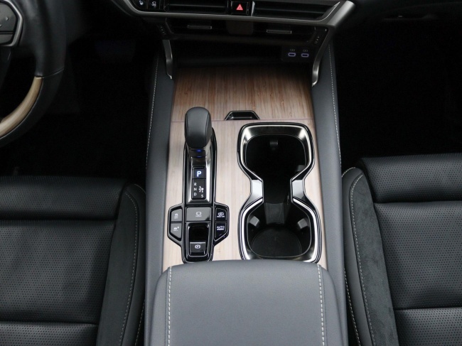 Lexus RX - 450h+ Plug-in Hybrid President Line