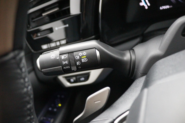 Lexus RX - 450h+ Plug-in Hybrid President Line 31