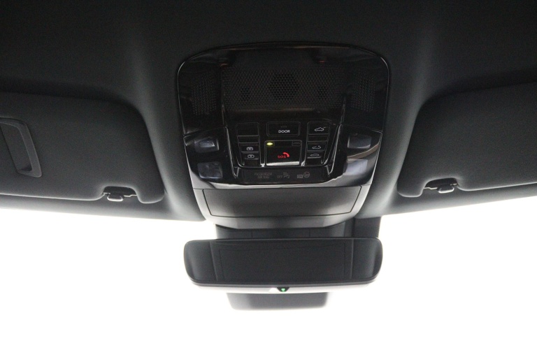 Lexus RX - 450h+ Plug-in Hybrid President Line 33