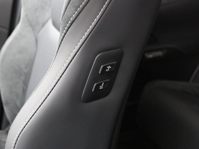 Lexus RX - 450h+ Plug-in Hybrid President Line