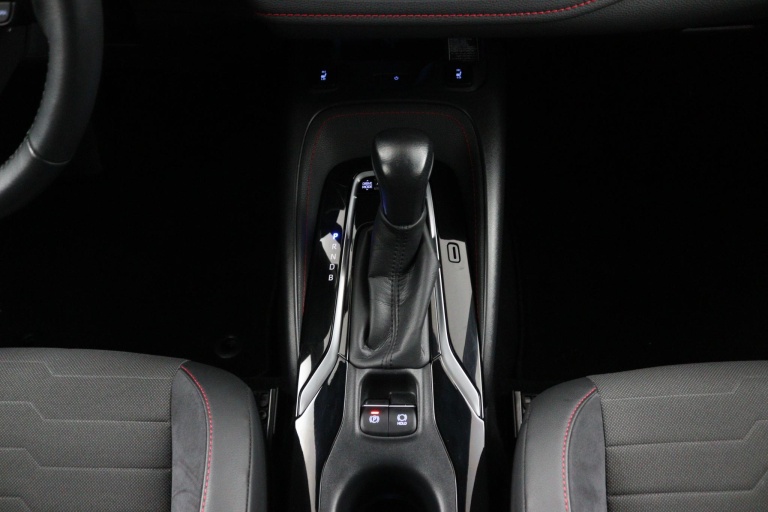 Toyota Corolla Touring Sports - 1.8 Hybrid Executive 23