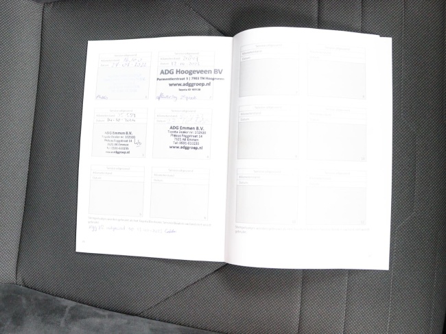 Toyota Corolla Touring Sports - 1.8 Hybrid Executive