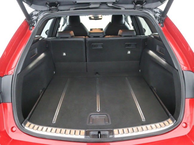 Toyota Corolla Touring Sports - 1.8 Hybrid Executive