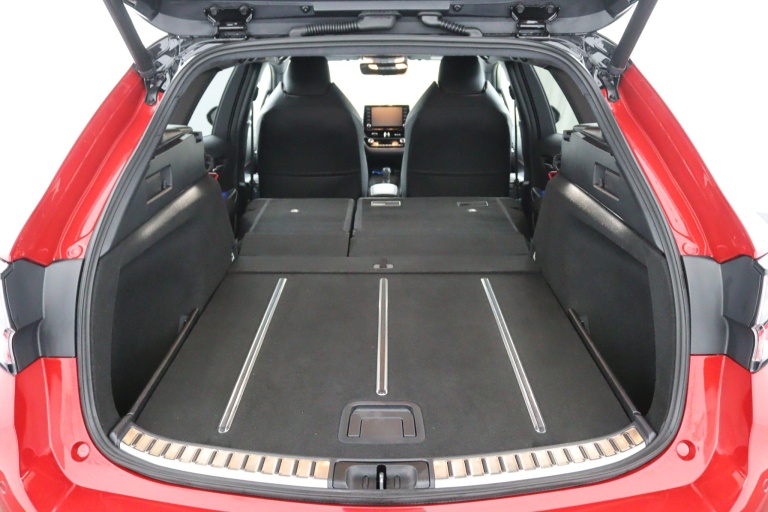 Toyota Corolla Touring Sports - 1.8 Hybrid Executive 30