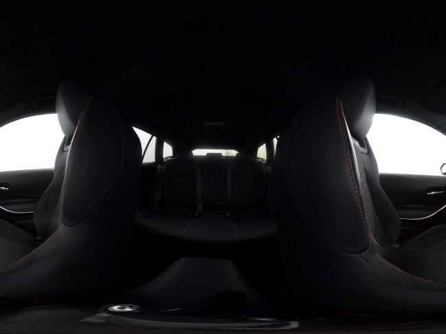 Toyota Corolla Touring Sports - 1.8 Hybrid Executive