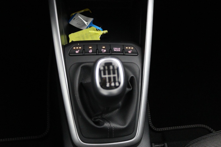 Kia Stonic - 1.0 T-GDi MHEV GT-Line 23