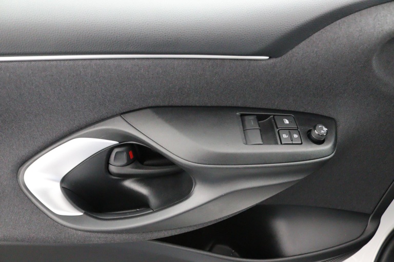 Toyota Yaris - 1.5 Hybrid Active 30