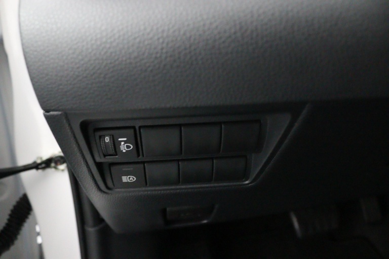 Toyota Yaris - 1.5 Hybrid Active 31