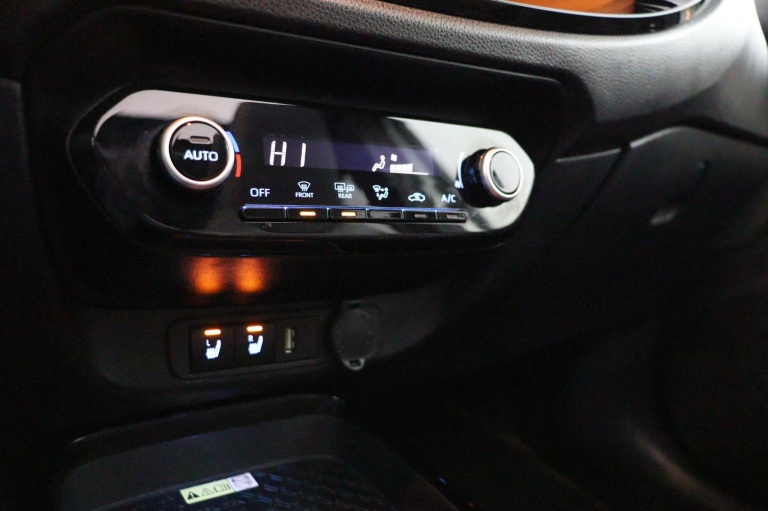 Toyota Aygo X - 1.0 VVT-i S-CVT Limited 7