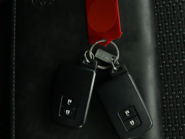 Toyota Auris - 1.8 Hybrid Executive