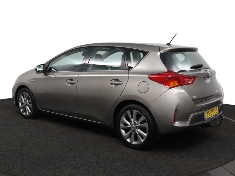 Toyota Auris - 1.8 Hybrid Executive 12