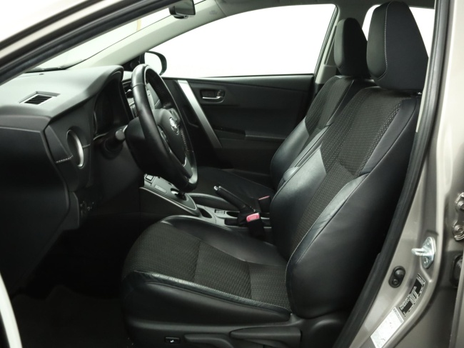 Toyota Auris - 1.8 Hybrid Executive