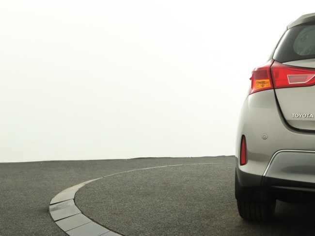 Toyota Auris - 1.8 Hybrid Executive