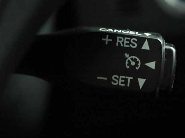 Toyota Auris - 1.8 Hybrid Executive