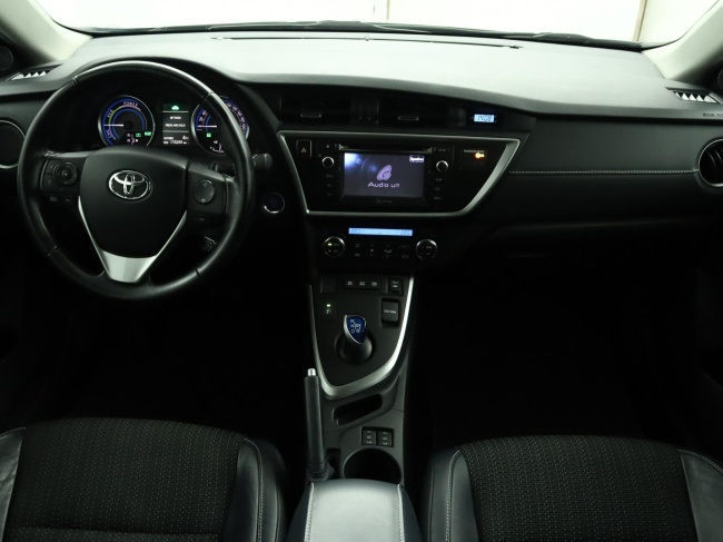 Toyota Auris - 1.8 Hybrid Executive