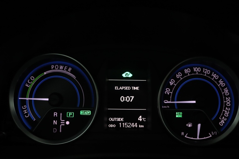 Toyota Auris - 1.8 Hybrid Executive 51