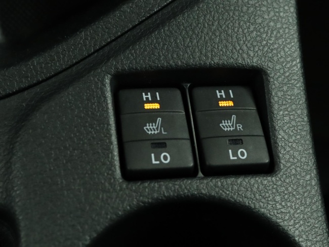 Toyota Auris - 1.8 Hybrid Executive