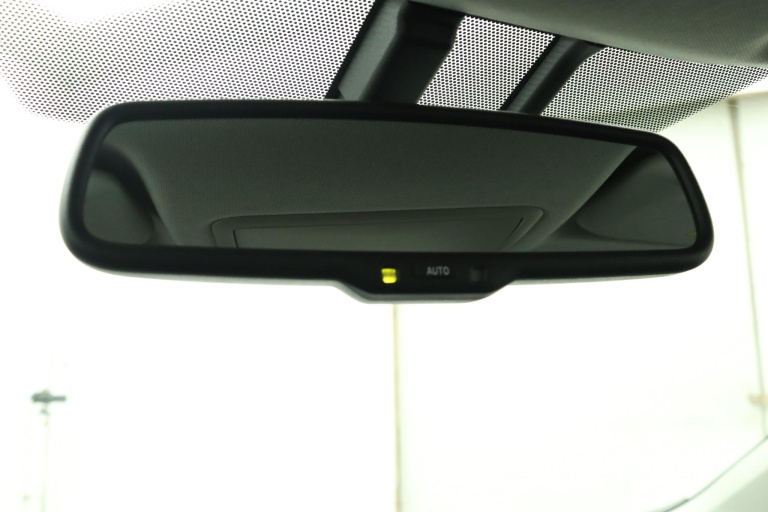 Toyota Auris - 1.8 Hybrid Executive 60