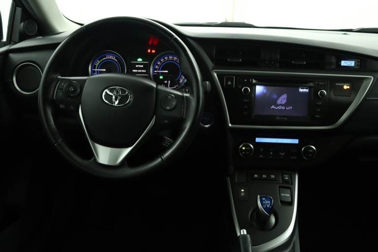 Toyota Auris - 1.8 Hybrid Executive 63