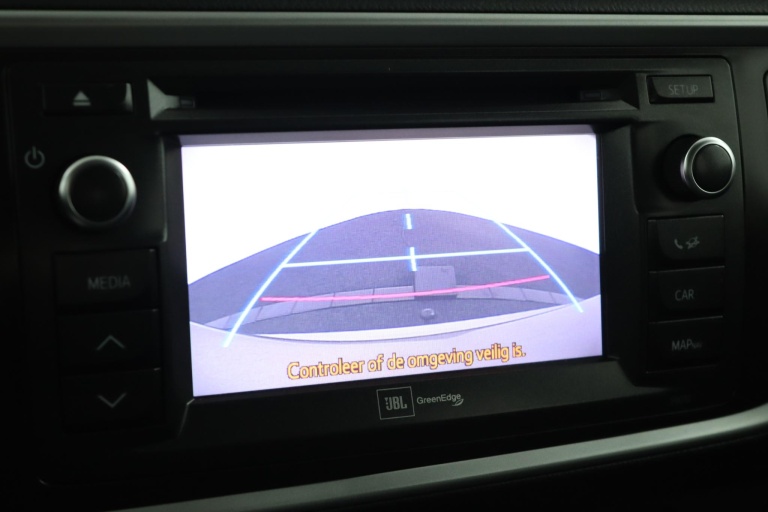 Toyota Auris - 1.8 Hybrid Executive 9