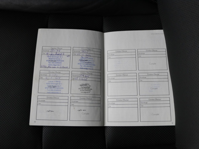 Lexus NX - 300h AWD President Line