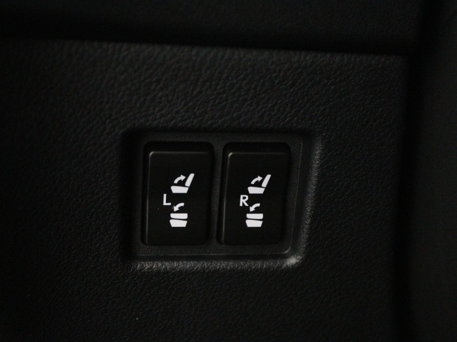 Lexus NX - 300h AWD President Line