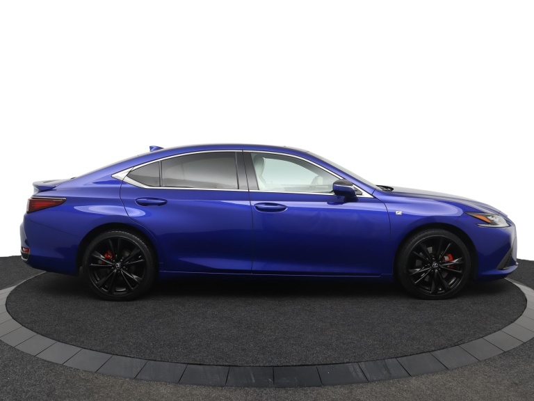 Lexus ES - 300h F Sport Line 13