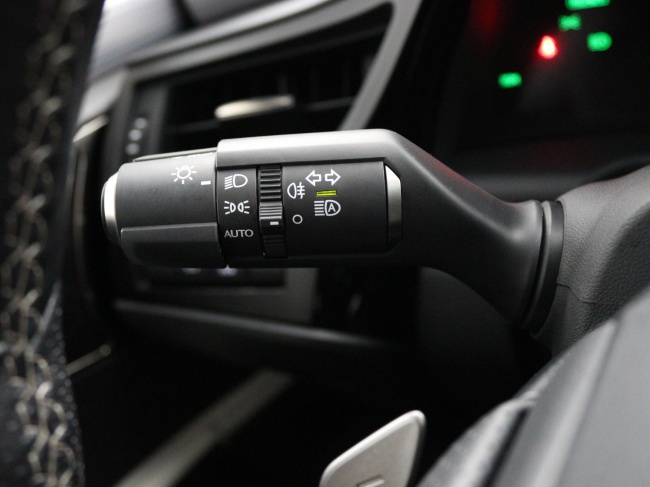 Lexus ES - 300h F Sport Line