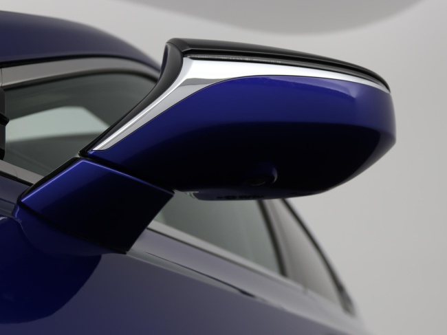 Lexus ES - 300h F Sport Line