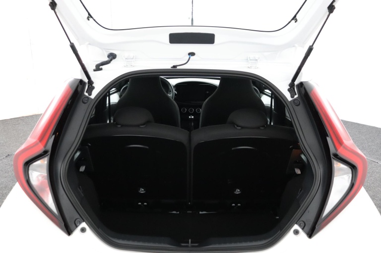 Toyota Aygo X - 1.0 VVT-i MT Play 23