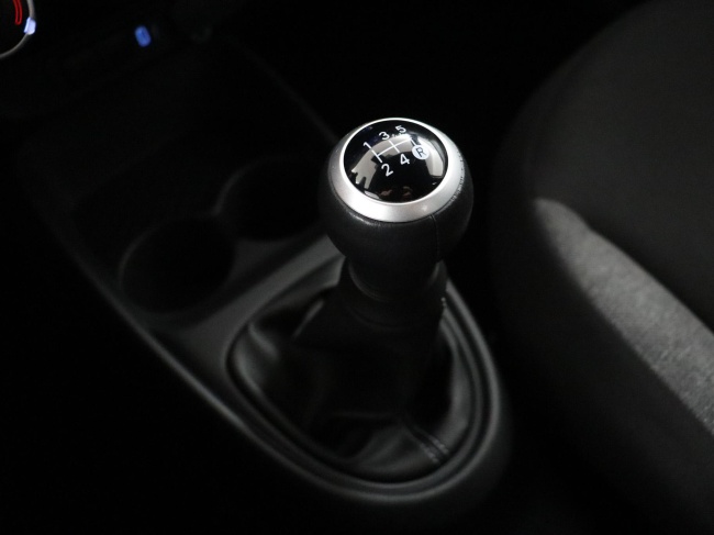 Toyota Aygo X - 1.0 VVT-i MT Play