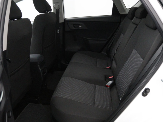 Toyota Auris - 1.8 Hybrid Lease