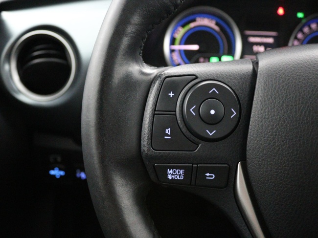 Toyota Auris - 1.8 Hybrid Lease